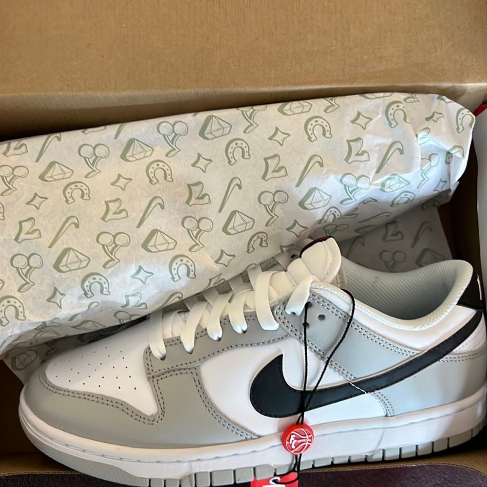 Nike dunks low